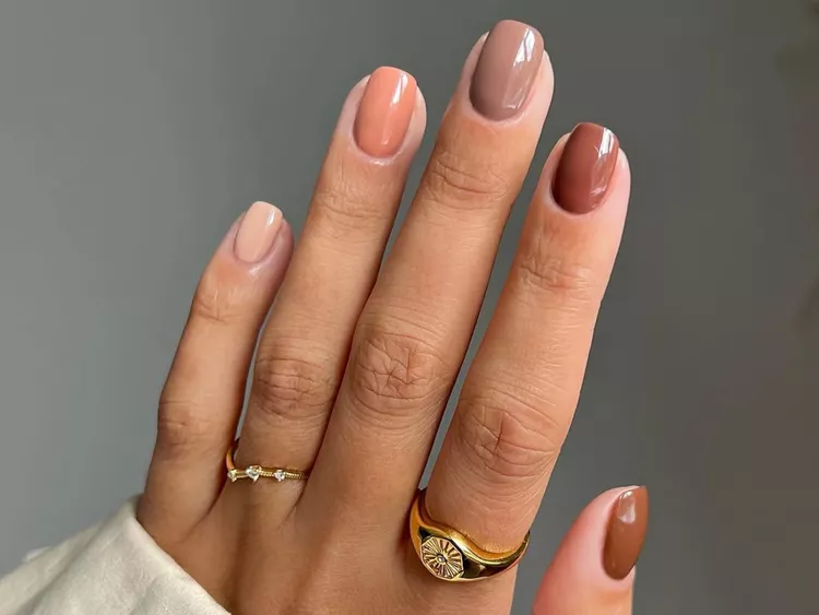 15 Minimalist Short Neutral Nail Ideas You’ll Love