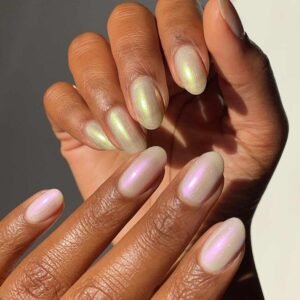 White Chrome Nail Ideas