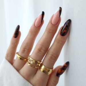 20 French Accent Nail Ideas to Elevate Your Classic Manicur