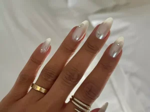 White Chrome Nail Ideas